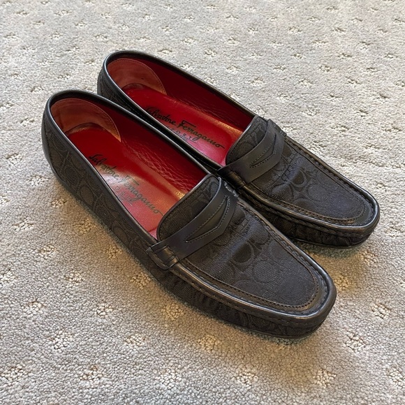 Salvatore Ferragamo Black Penny Loafer Size 8 AA